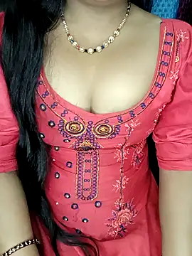 Snapshot of Rashmi_011 chatting on 05.15.26 Rashmi 011 online show from 05.15.26