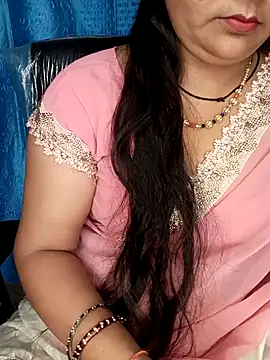 Snapshot of Rashmi_011 chatting on 05.22.26 Rashmi 011 online show from 05.22.26
