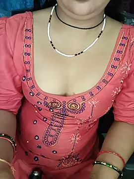 Snapshot of Rashmi_011 chatting on 06.29.26 Rashmi 011 online show from 06.29.26
