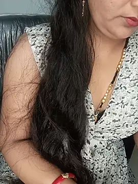 Snapshot of Rashmi_011 chatting on 07.26.26 Rashmi 011 online show from 07.26.26
