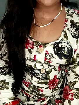 Snapshot of Rashmi_011 chatting on 07.31.26 Rashmi 011 online show from 07.31.26