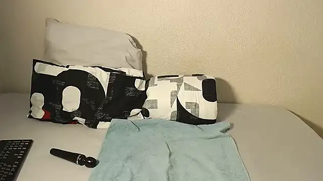 SexyChubyPussyZA online show from 10.31.25