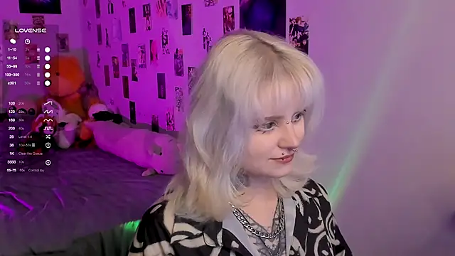 Snapshot of bixxxiz chatting on 01.15.26 bixxxiz online show from 01.15.26