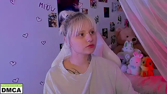 Snapshot of bixxxiz chatting on 02.16.26 bixxxiz online show from 02.16.26