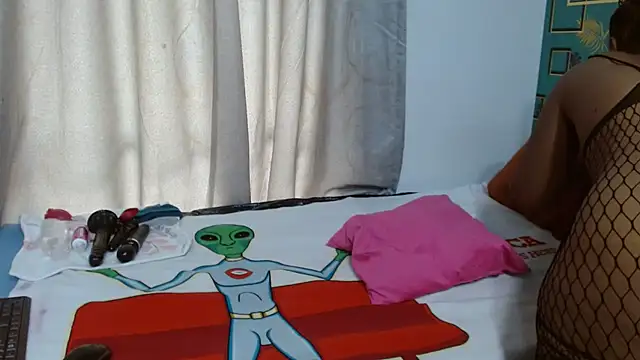 Bigboobsbooty online show from 10.12.25