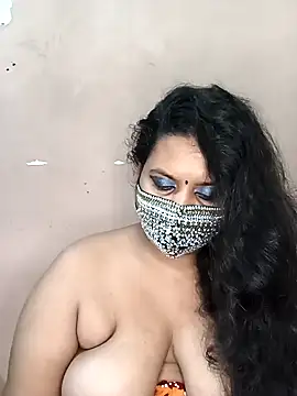 Snapshot of Mallika-collage chatting on 11.11.25 Mallika-collage online show from 11.11.25