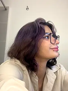 sukulaurens online show from 10.09.25