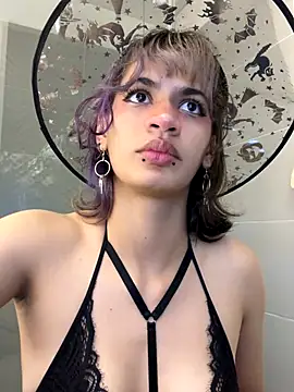 sukulaurens online show from 10.19.25