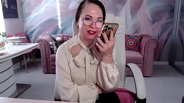 Snapshot of Arisa5000 chatting on 11.03.25 Arisa5000 online show from 11.03.25