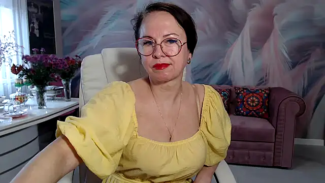 Snapshot of Arisa5000 chatting on 11.09.25 Arisa5000 online show from 11.09.25