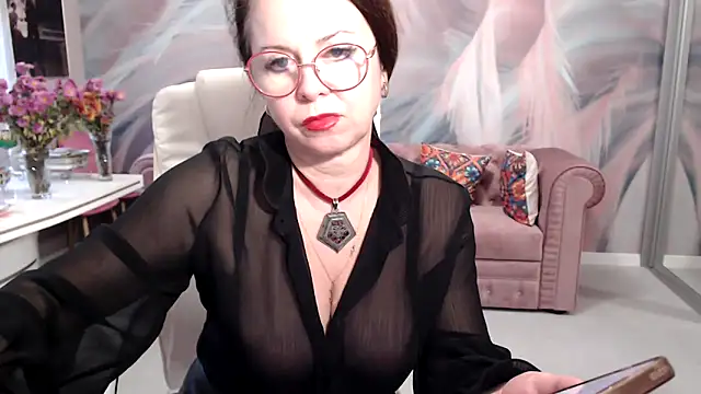 Snapshot of Arisa5000 chatting on 11.13.25 Arisa5000 online show from 11.13.25