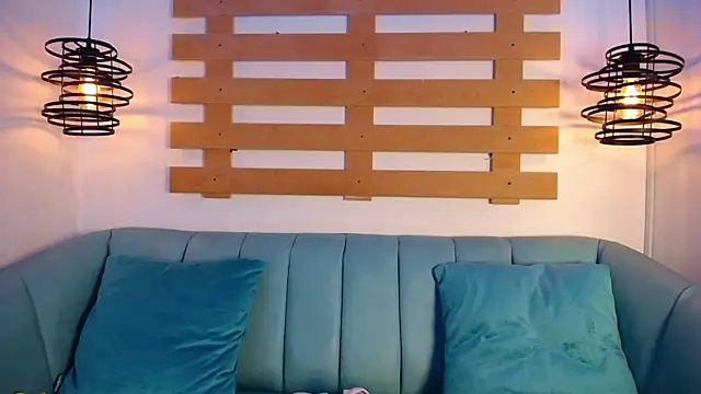 Snapshot of JackFrosst chatting on 12.13.25 JackFrosst online show from 12.13.25