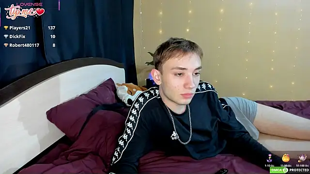 felixcurt69 online show from 04.24.26
