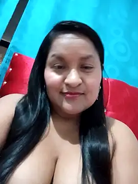 lucia00xx online show from 11.17.25