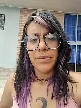 Abby 2-1 online show from 11.30.25