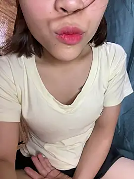 Snapshot of Lyly69699 chatting on 03.08.26 Lyly69699 online show from 03.08.26