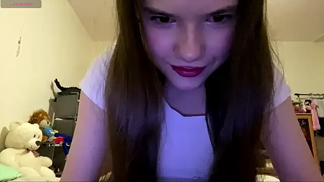 AlmetaBradicich online show from 10.29.25