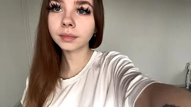 EhtelBiondi online show from 11.24.25