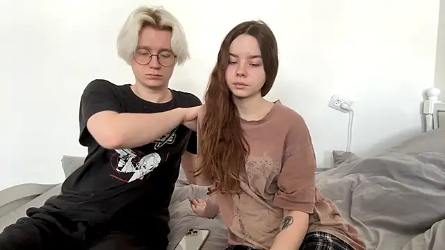 Snapshot of EhtelBiondi chatting on 02.28.26 EhtelBiondi online show from 02.28.26