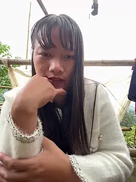 TrangNemo online show from 10.27.25