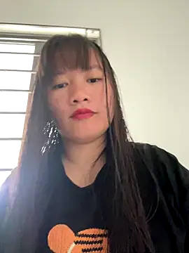 TrangNemo online show from 11.04.25