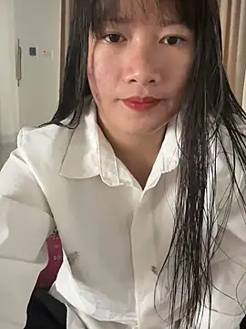 TrangNemo online show from 11.11.25