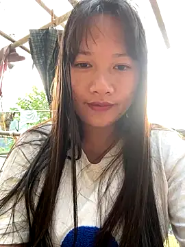 TrangNemo online show from 11.14.25