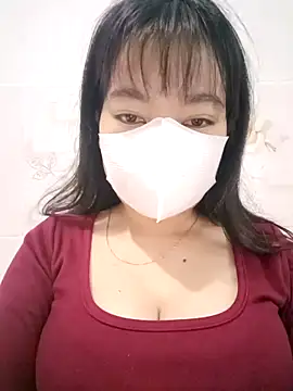 Snapshot of Xuka203 chatting on 10.06.25 Xuka203 online show from 10.06.25