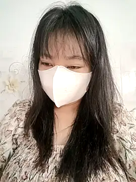 Snapshot of Xuka203 chatting on 10.10.25 Xuka203 online show from 10.10.25