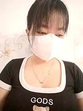 Snapshot of Xuka203 chatting on 10.15.25 Xuka203 online show from 10.15.25