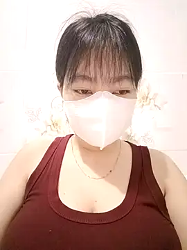 Snapshot of Xuka203 chatting on 12.02.25 Xuka203 online show from 12.02.25