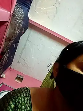 Snapshot of Cr_sonam chatting on 01.14.26 Cr sonam online show from 01.14.26