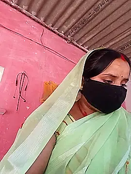 Snapshot of Cr_sonam chatting on 03.07.26 Cr sonam online show from 03.07.26