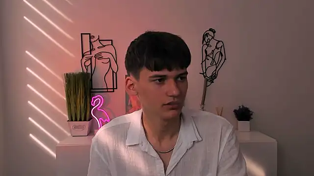 Snapshot of rico_steel chatting on 10.13.25 rico steel online show from 10.13.25