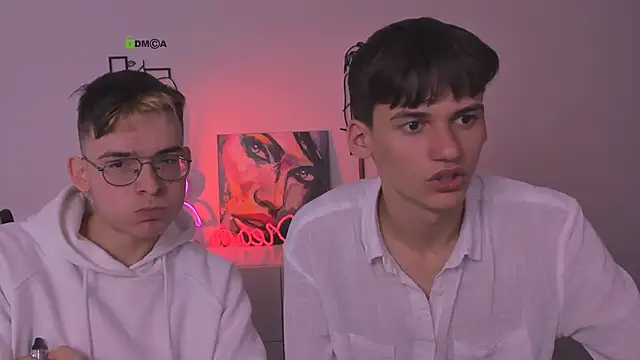 Snapshot of rico_steel chatting on 10.22.25 rico steel online show from 10.22.25