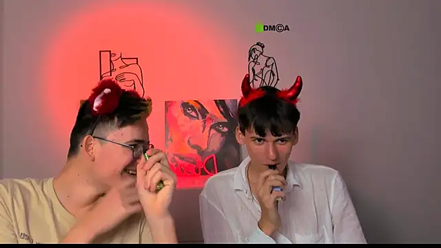 Snapshot of rico_steel chatting on 11.03.25 rico steel online show from 11.03.25