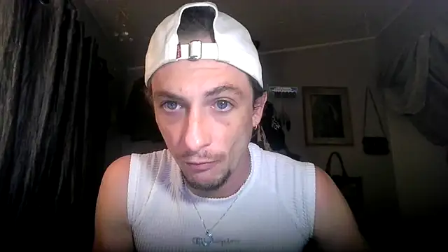 Snapshot of Dubbsssss chatting on 05.16.26 Dubbsssss online show from 05.16.26