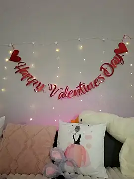 Snapshot of Evarey_ chatting on 02.08.26 Evarey online show from 02.08.26