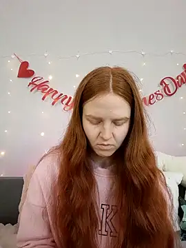 Snapshot of Evarey_ chatting on 02.20.26 Evarey online show from 02.20.26