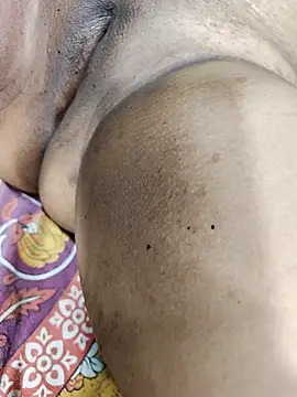 Queen washna1 online show from 10.27.25