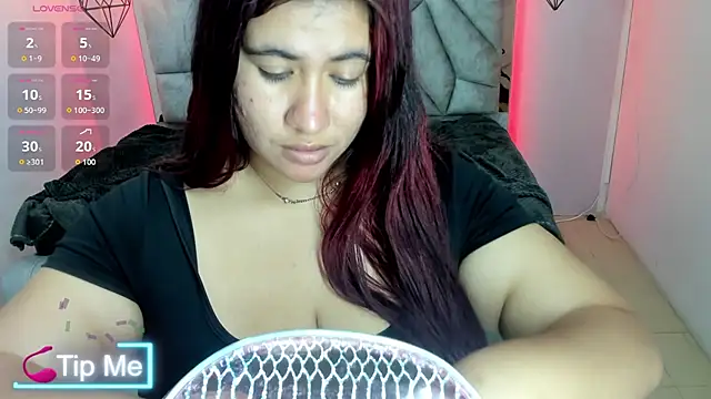 Addyy 02 online show from 06.10.26