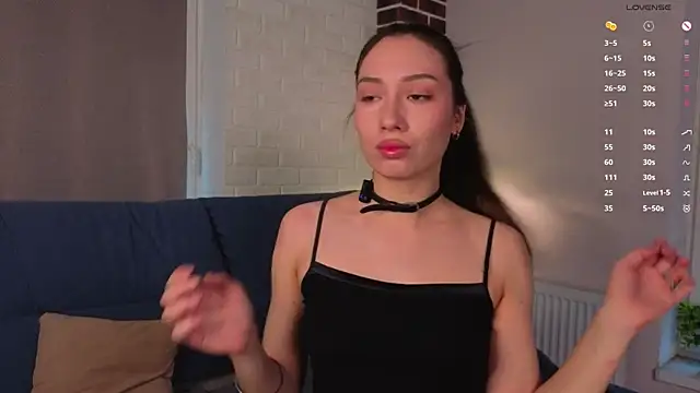 MissyHuf online show from 12.05.25