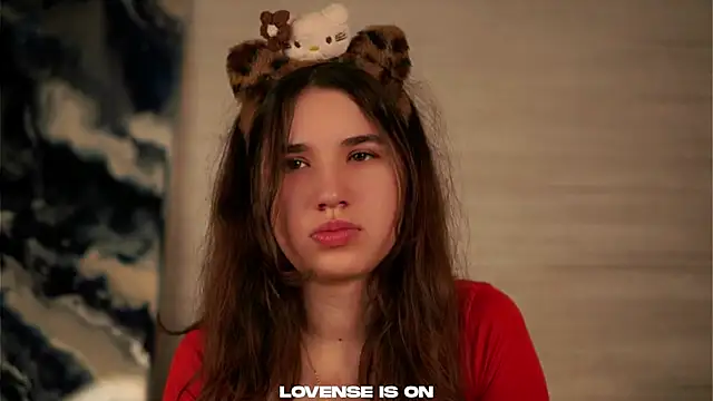 Snapshot of AmmieGerber chatting on 11.01.25 AmmieGerber online show from 11.01.25