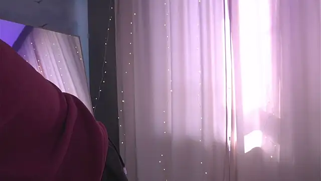 Snapshot of kitsun_ne chatting on 03.12.26 kitsun ne online show from 03.12.26