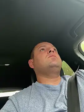 Snapshot of crazy88p chatting on 10.16.25 crazy88p online show from 10.16.25