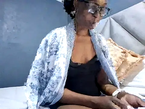NaughtyCouga online show from 05.22.26