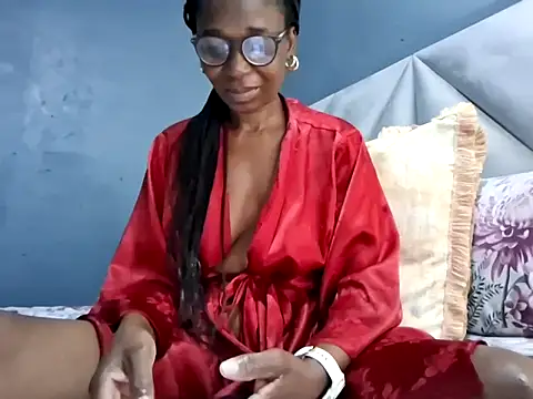 NaughtyCouga online show from 06.17.26