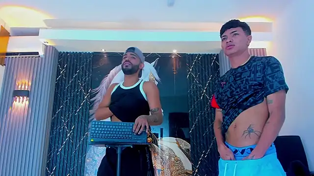 Snapshot of _Gods_of_Olympus_ chatting on 10.11.25 Gods of Olympus online show from 10.11.25