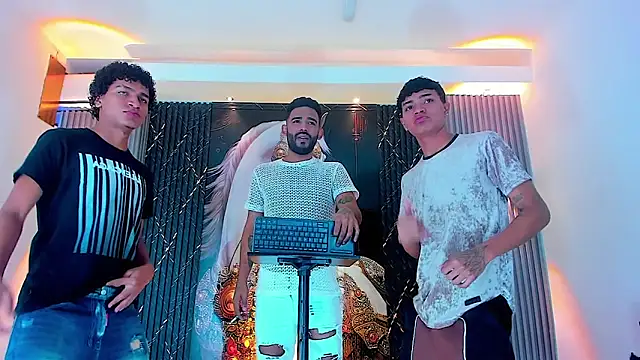 Snapshot of _Gods_of_Olympus_ chatting on 10.19.25 Gods of Olympus online show from 10.19.25