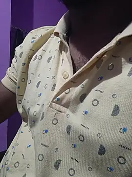 Snapshot of Y0ur_Slave chatting on 01.07.26 Y0ur Slave online show from 01.07.26